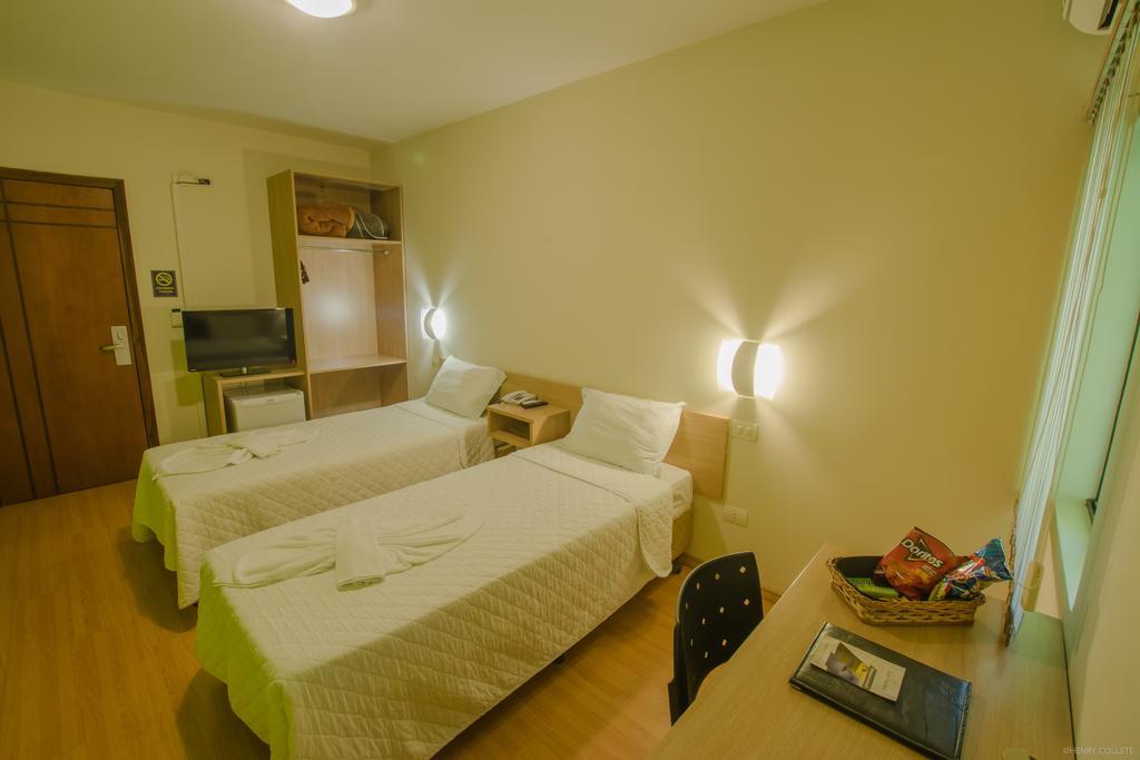 Hotel Dom Thomaz Jaguariaiva Екстер'єр фото